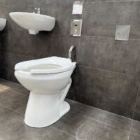 TAZA AMBIENTE SUPERIOR Taza Institucional Entrada Superior Artica/Asiento Norma Ada Lecco Comercial